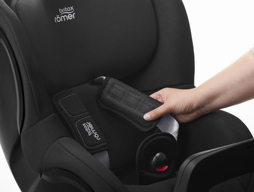 Автокрісло BRITAX-ROMER DUALFIX PLUS Midnight Grey