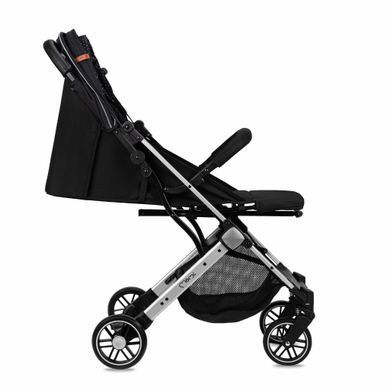 Коляска прогулянкова MoMi ESTELLE LIGHT Black-Silver