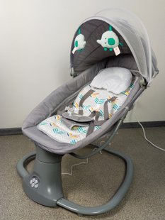 Укачивающий центр BAMBI 8104 Mastela Light Grey (светло-серый)