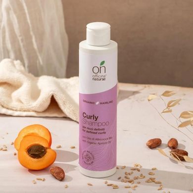Шампунь для вьющихся волос и подчеркивание локонов из серии Curly Routine от Officina Naturae, 200 мл